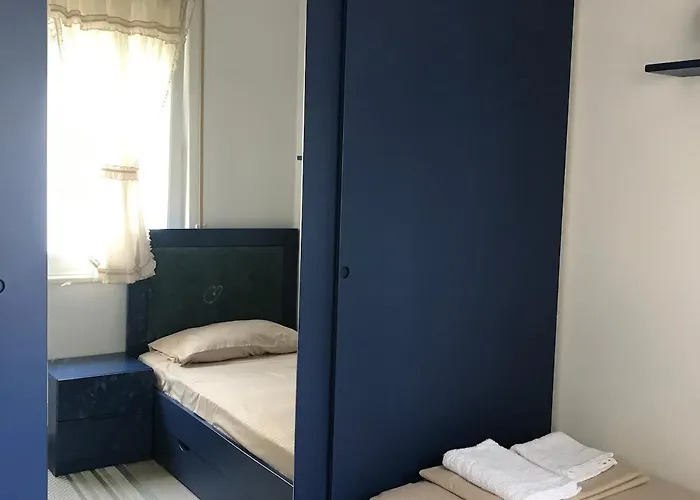 Апартаменты Sea & Pines Apartment- Lalez Bay